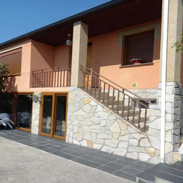 Casa rural en almazcara